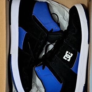 DC Men's Black and Blue Skate Shoes